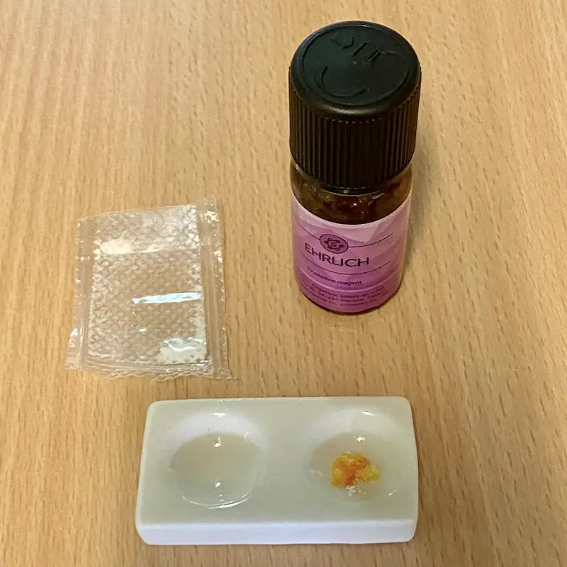 Cocaine with Benzocaine or Procaine reagent test kit results