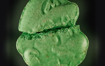 Clover pills (Ecstasy / MDMA)