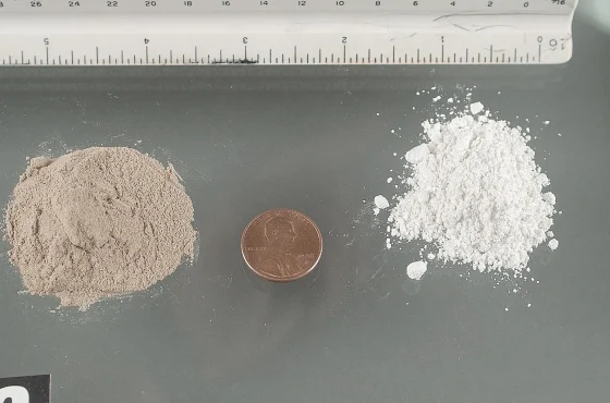 What does heroin look like?
